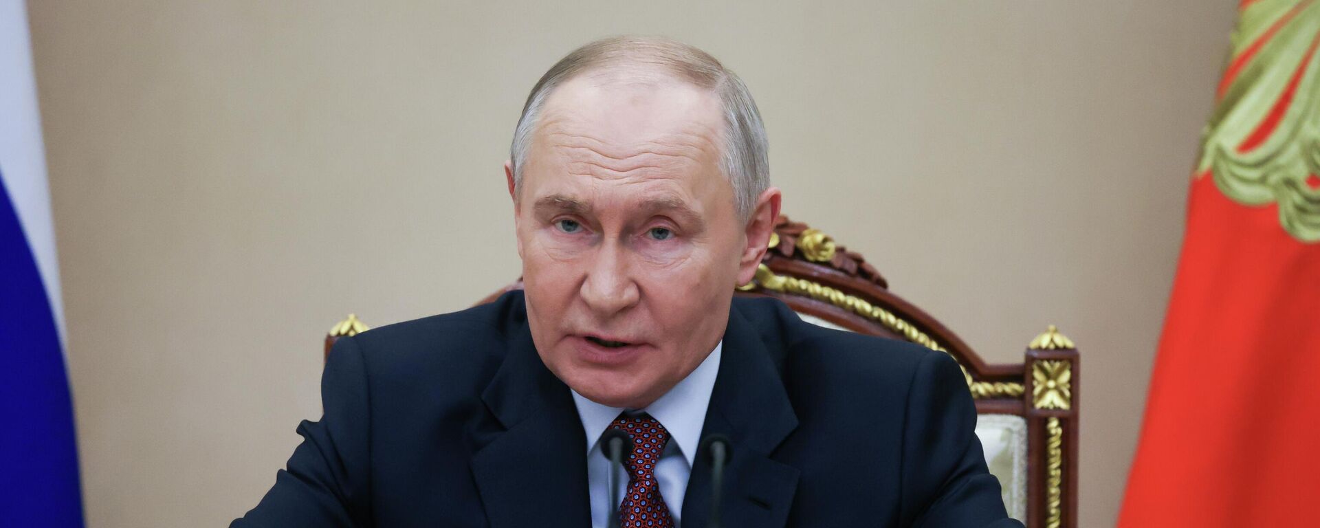 Vladímir Putin, presidente ruso  - Sputnik Mundo, 1920, 21.04.2026