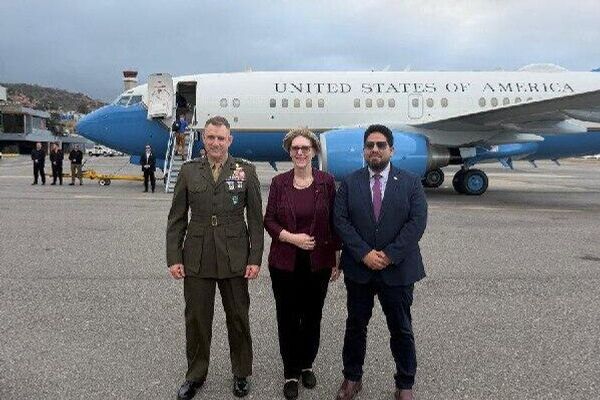 🪖 Jefe del Comando Sur de EEUU realiza visita a Venezuela - Sputnik Mundo