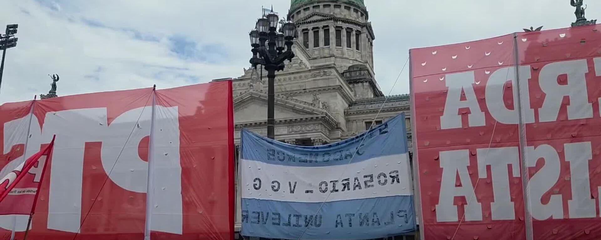 🪧 Sigue la movilización en Argentina contra la reforma laboral - Sputnik Mundo, 1920, 19.02.2026