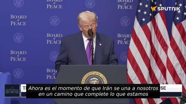 Trump da un plazo de 10 días para ver si llega a un acuerdo nuclear con Irán - Sputnik Mundo