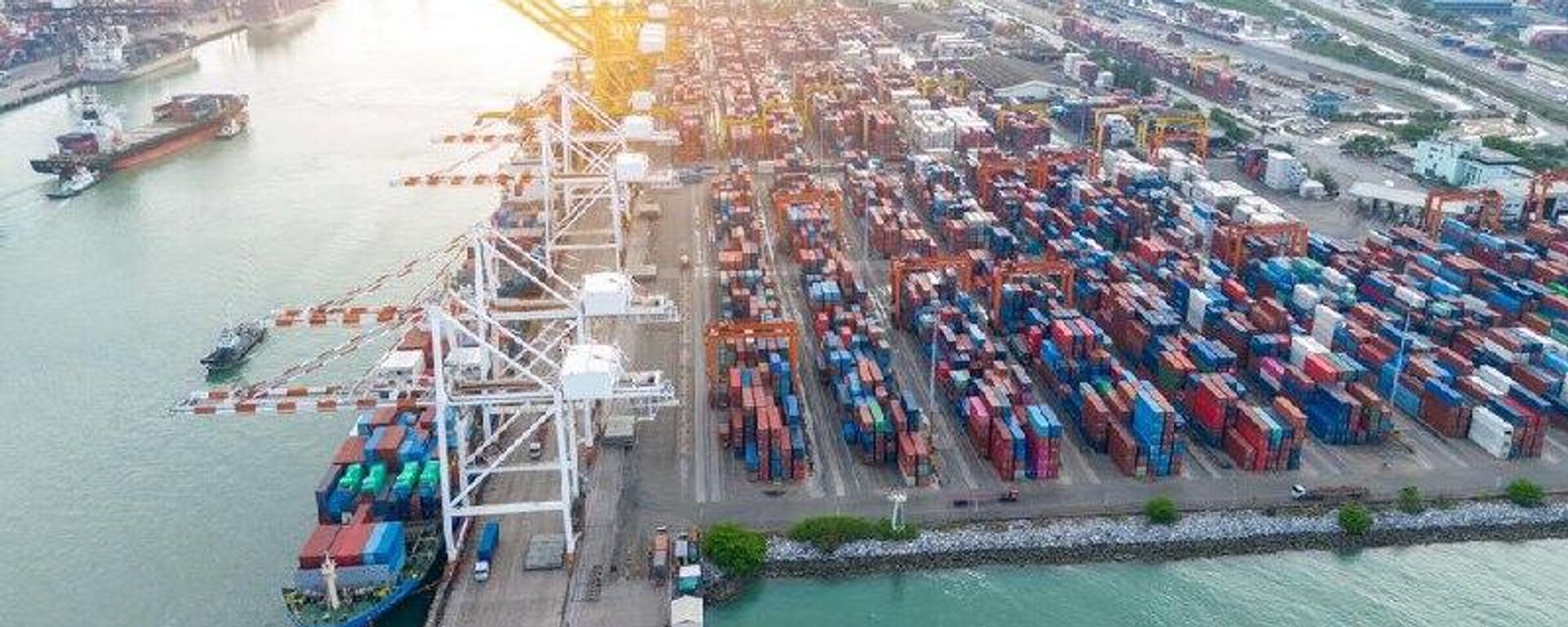 México desplaza a Canadá como el principal mercado de las exportaciones de EEUU en 2025 - Sputnik Mundo, 1920, 20.02.2026