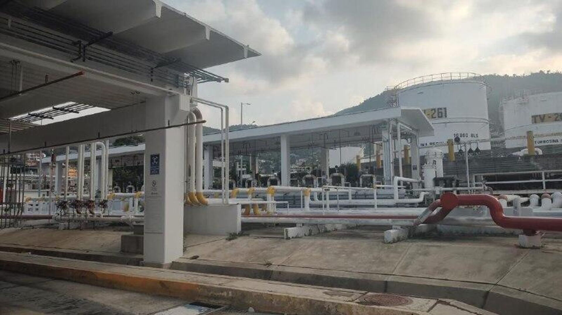 Autoridades mexicanas detectaron un posible daño al erario de más de $89 millones en una filial de Pemex Autoridades mexicanas detectaron un posible daño al erario de más de $89 millones en una filial de Pemex - Sputnik Mundo, 1920, 20.02.2026