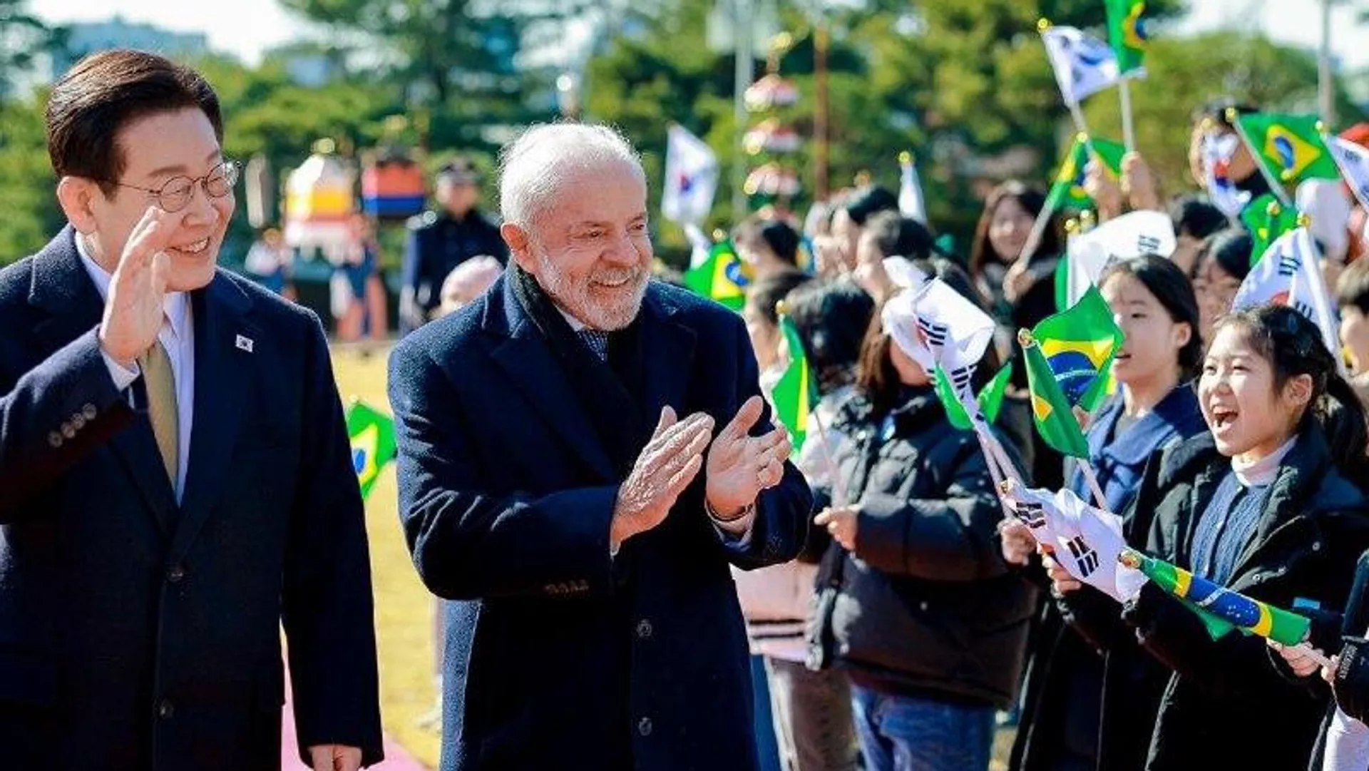 Lula crítica a países que usan el comercio como arma Lula crítica a países que usan el comercio como arma - Sputnik Mundo, 1920, 23.02.2026