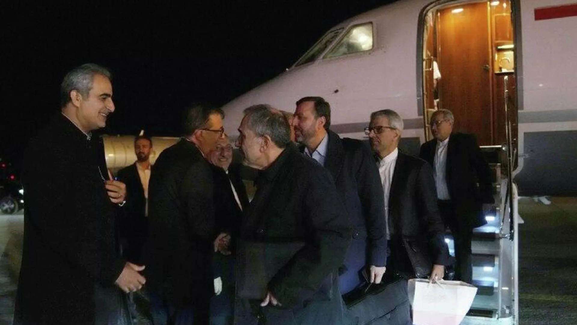 La delegación de Irán arriba a Ginebra de cara a las conversaciones con EEUU La delegación de Irán arriba a Ginebra de cara a las conversaciones con EEUU - Sputnik Mundo, 1920, 25.02.2026