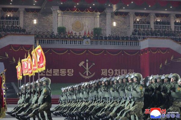 Corea del Norte solucionó con éxito la tarea de la disuasión nuclear, asegura Kim Jong-un - Sputnik Mundo