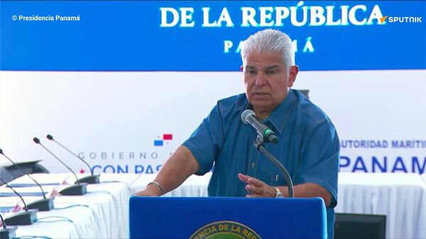 Todo lo que China produce pasa por el Canal de Panamá, dice Mulino - Sputnik Mundo