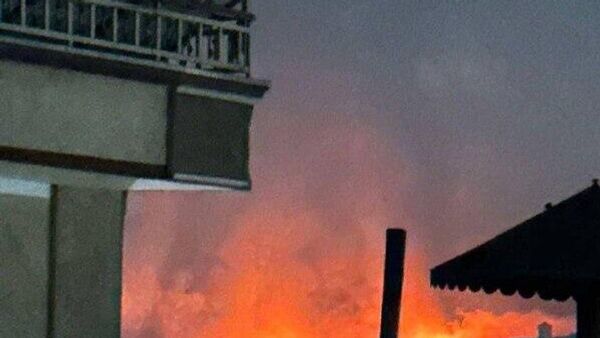 Las Fuerzas Armadas de Pakistán lanzan un ataque aéreo sobre Kabul, reporta Al Jazeera - Sputnik Mundo