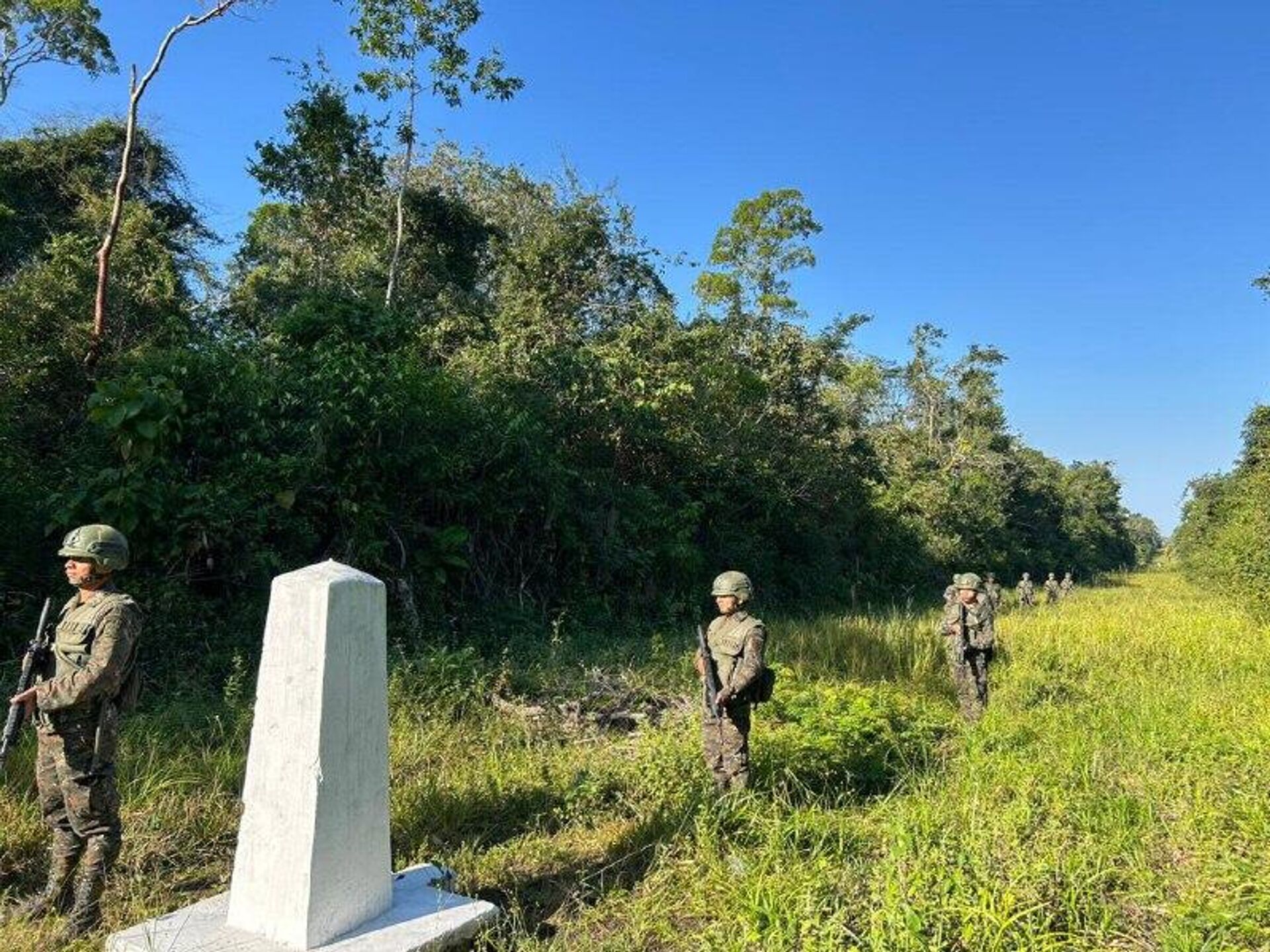 🪖Guatemala refuerza la seguridad en su frontera con México - Sputnik Mundo, 1920, 27.02.2026