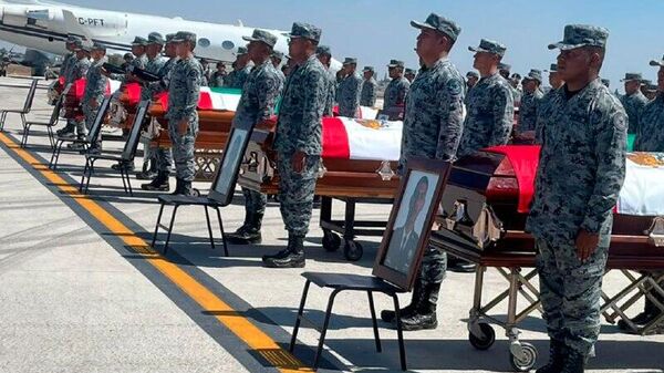 🪖 Tres militares fallecieron durante el operativo en el que fue abatido 'El Mencho, informa la Defensa de México - Sputnik Mundo