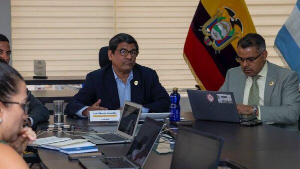 ‍ Ecuador rompe diálogo con Colombia y mantendrá 'tasa de seguridad' del 50% - Sputnik Mundo