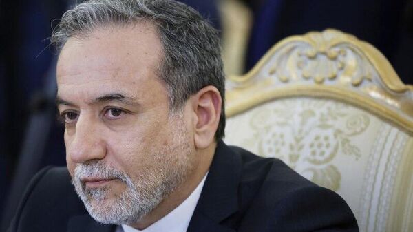 La guerra de EEUU e Israel contra Irán está dirigida a todos los países de Oriente Medio, asegura el canciller de la República Islámica - Sputnik Mundo