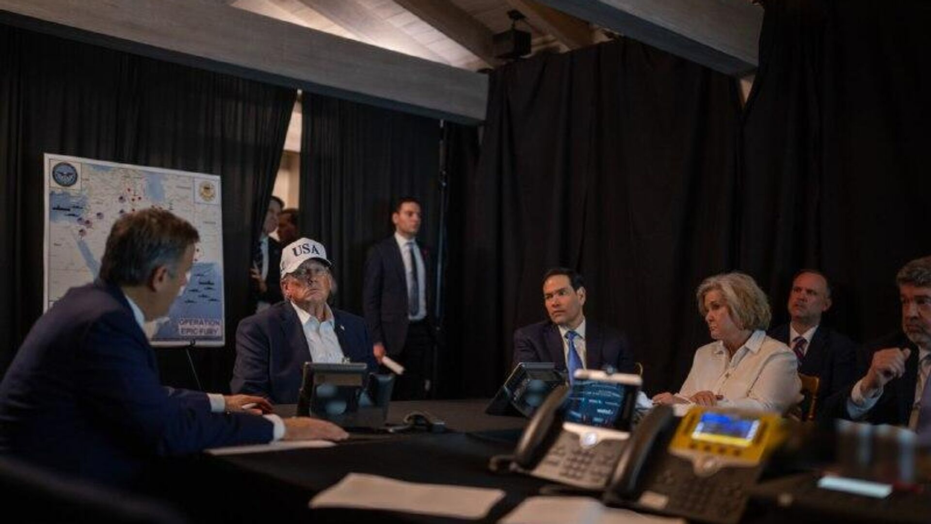 El presidente de Estados Unidos, Donald Trump, señaló que los ataques contra el país persa se mantendrán en el corto plazo El presidente de Estados Unidos, Donald Trump, señaló que los ataques contra el país persa se mantendrán en el corto plazo - Sputnik Mundo, 1920, 28.02.2026