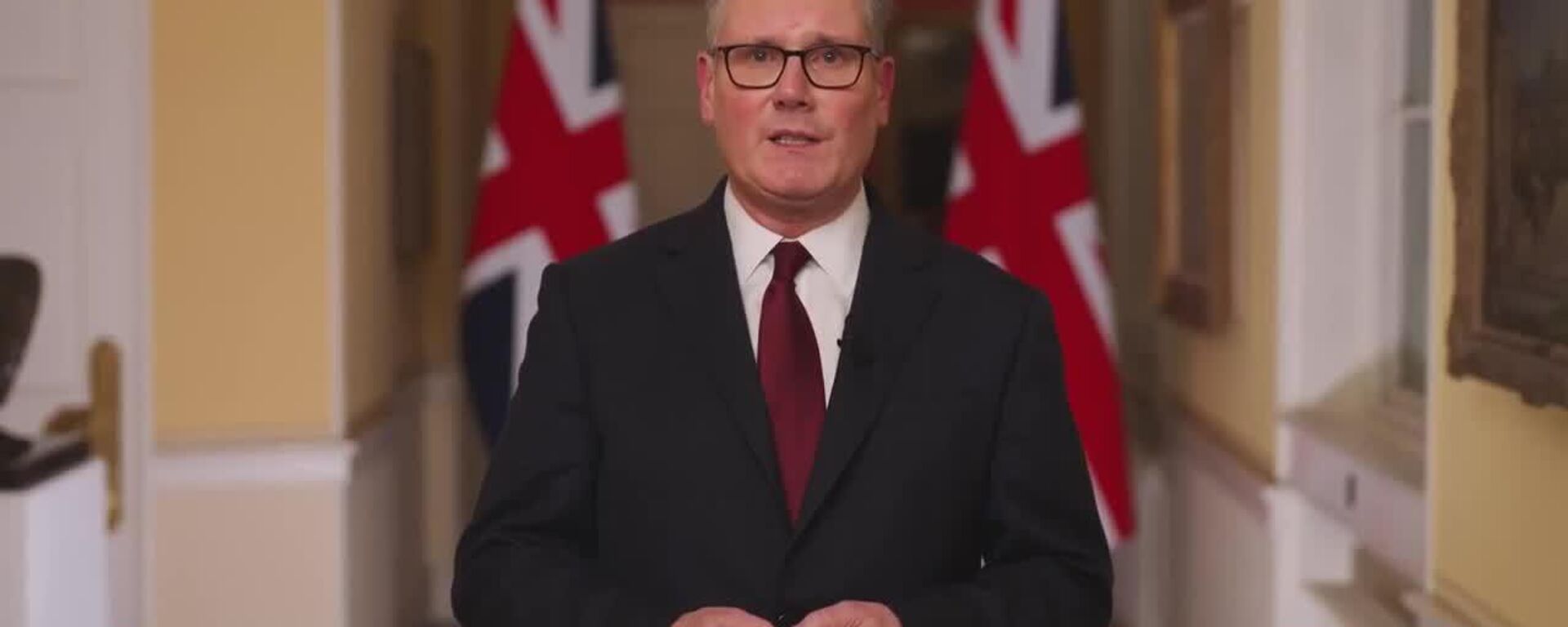 El Reino Unido abre sus bases para que EEUU continúe su ofensiva contra Irán - Sputnik Mundo, 1920, 01.03.2026