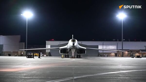 EEUU presume a sus bombarderos que atacaron Irán - Sputnik Mundo