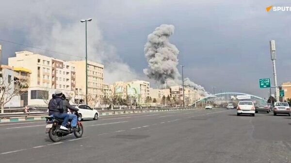 Reportan nueva ola de explosiones en Teherán - Sputnik Mundo