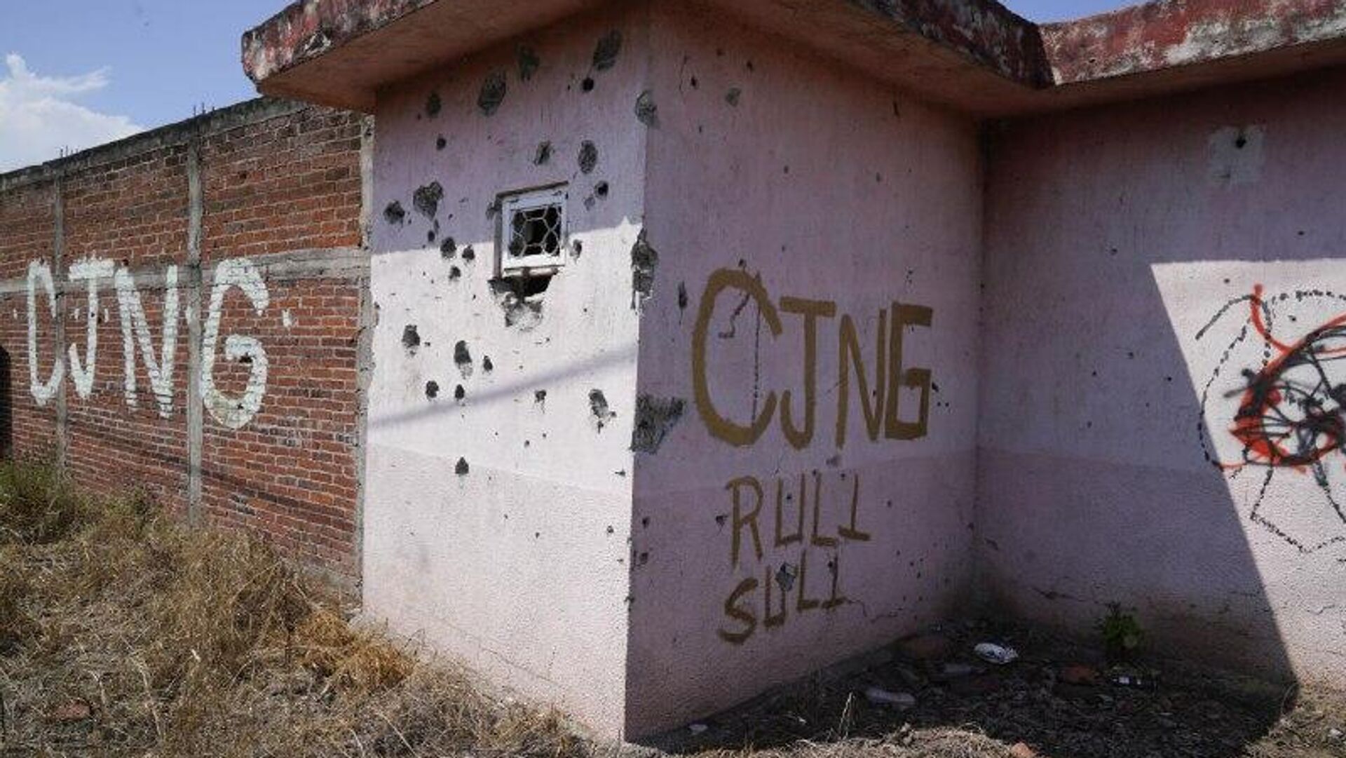 ¿Cuál es la estrategia de los carteles mexicanos para atraer a los jóvenes? ¿Cuál es la estrategia de los carteles mexicanos para atraer a los jóvenes? - Sputnik Mundo, 1920, 03.03.2026