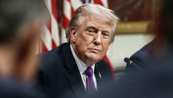 Trump afirma que tiene que participar en el nombramiento de un nuevo líder en Irán - Sputnik Mundo