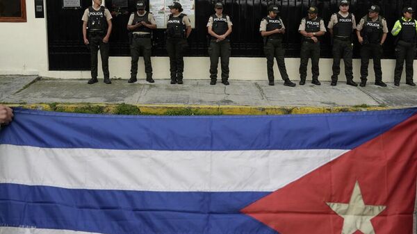 Expulsión de personal diplomático de Cuba en Ecuador revela carácter servil y lacayo a EEUU, afirmó un experto - Sputnik Mundo