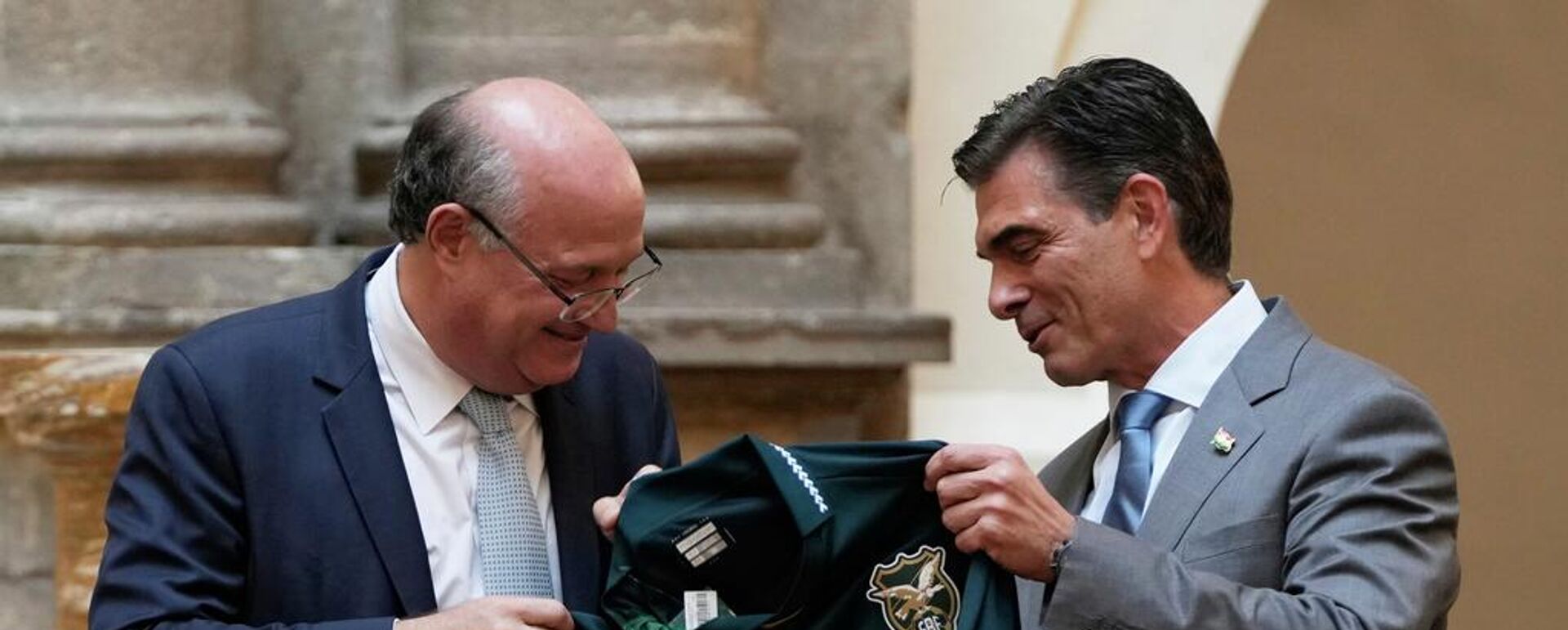 Ilan Goldfajn, presidente del BID, y Rodrigo Paz, presidente de Bolivia - Sputnik Mundo, 1920, 06.03.2026