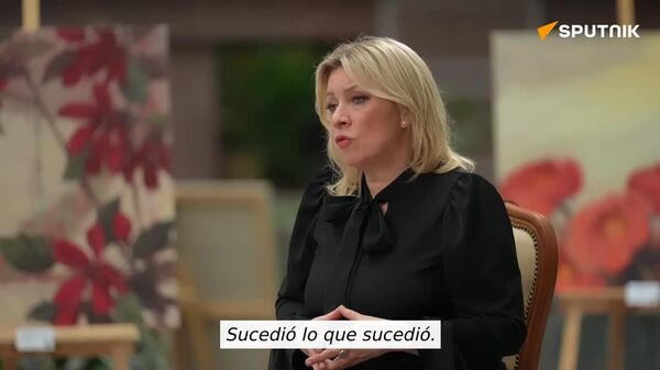 Ni una palabra de condolencia ni de pésame: Zajárova arremete contra el silencio de Occidente tras el asesinato de niñas en Irán - Sputnik Mundo