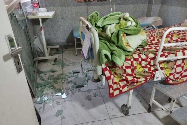 Los ataques de EEUU e Israel dañan un hospital en Irán - Sputnik Mundo