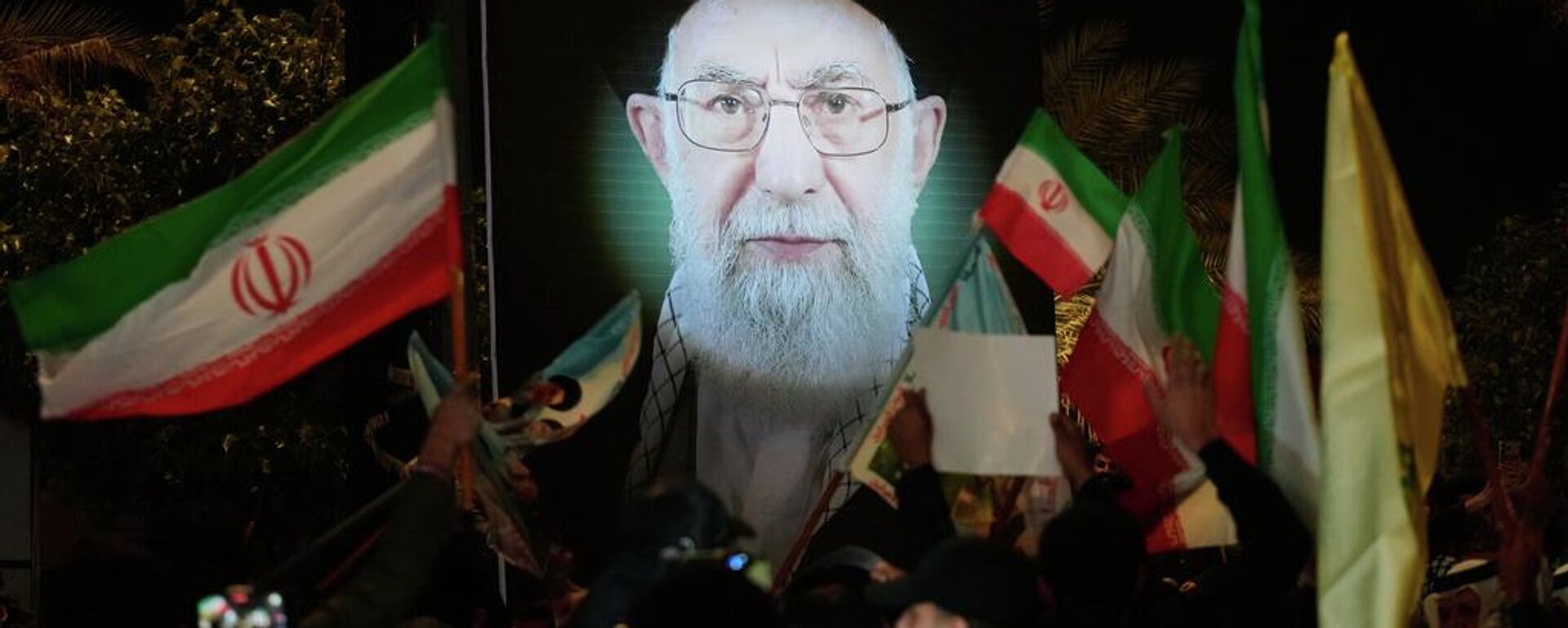 Una protesta en favor de Irán y el asesinado ayatolá Alí Jameneí en Bagdad, Irak - Sputnik Mundo, 1920, 07.03.2026