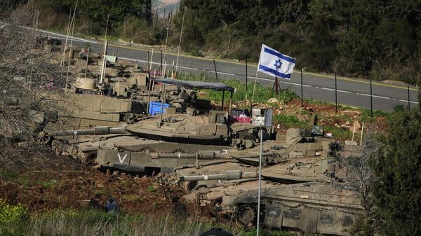 Tanques israelíes en la frontera con el Líbano - Sputnik Mundo