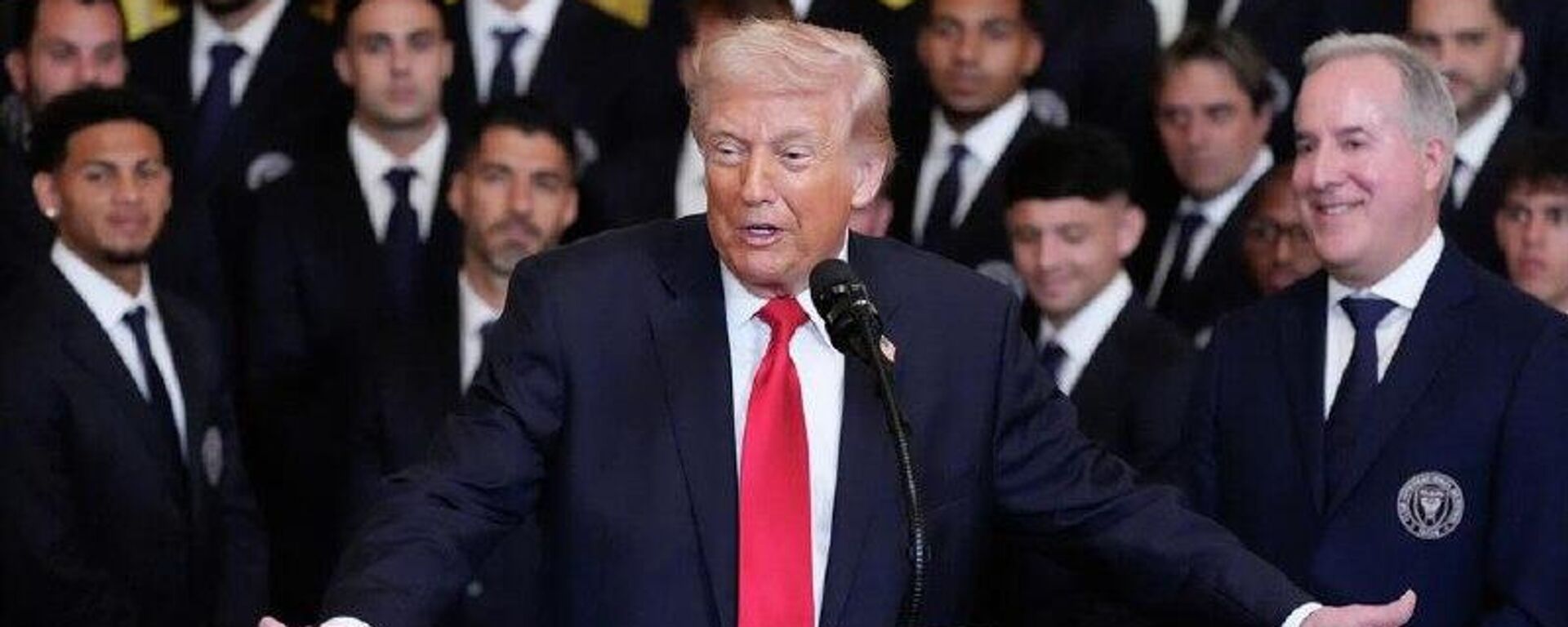 La injerencia en la política interna de otros países es una práctica constante de Washington, observa un experto - Sputnik Mundo, 1920, 07.03.2026