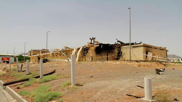 Un edificio dañado por las llamas en las instalaciones de enriquecimiento de uranio de Natanz, al sur de Teherán, Irán - Sputnik Mundo