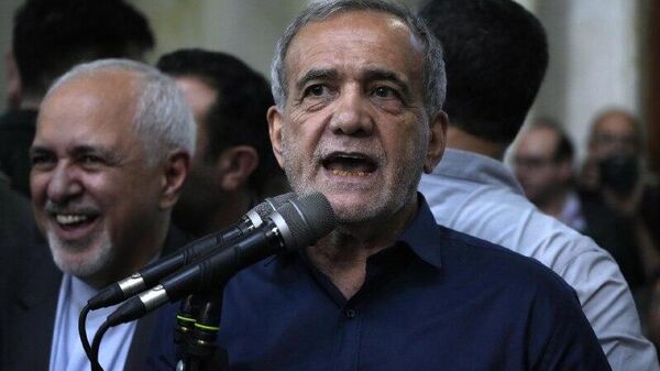 El presidente de Irán confía en el sabio liderazgo del nuevo ayatolá - Sputnik Mundo