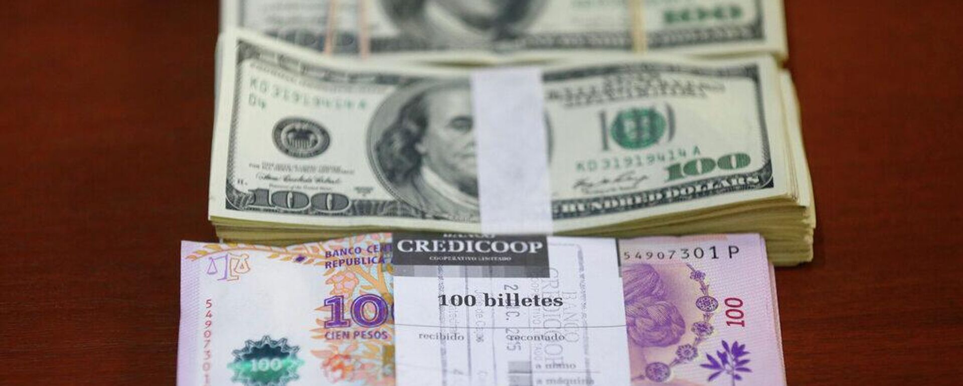 El doble juego de la suba del petróleo para Argentina: más dólares, pero presión sobre la inflación - Sputnik Mundo, 1920, 10.03.2026