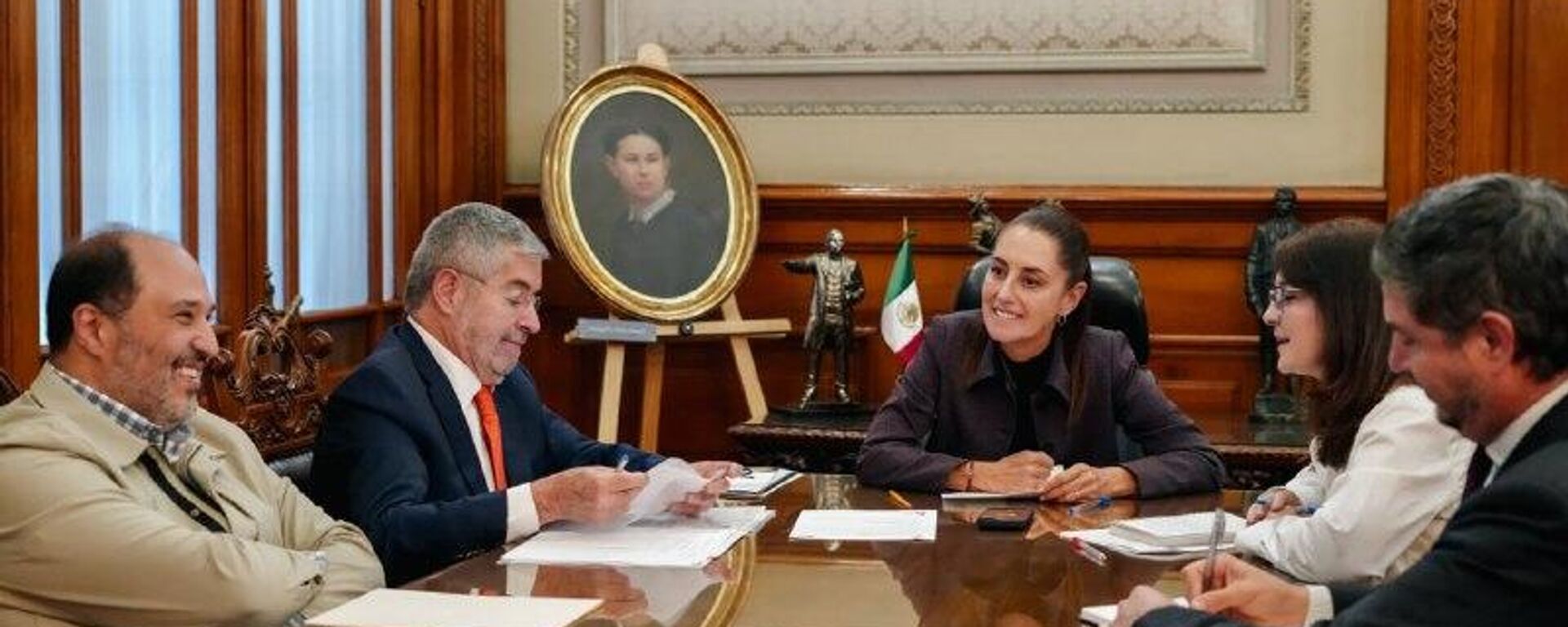 Sheinbaum acepta la invitación de Lula a Brasil para estrechar lazos comerciales - Sputnik Mundo, 1920, 10.03.2026