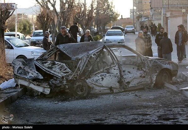 Consecuencias de los ataques aéreos de EEUU e Israel en las afueras de Isfahán - Sputnik Mundo