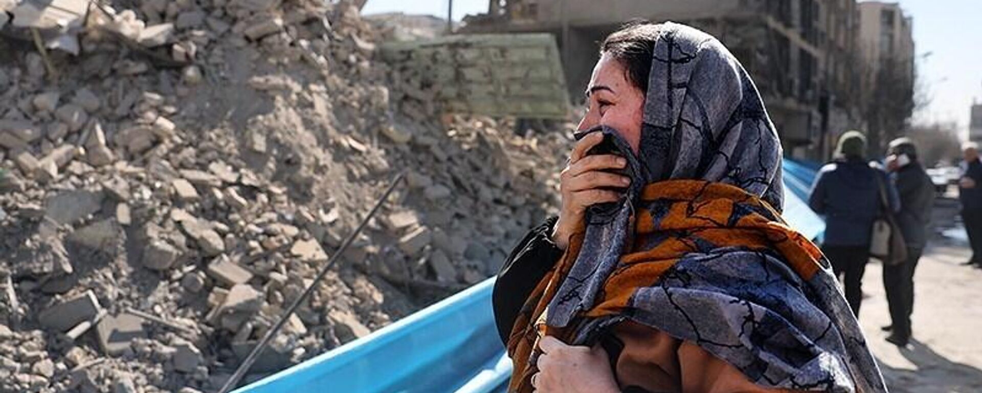 Разрушенные дома после авиаударов США и Израиля по Тегерану   - Sputnik Mundo, 1920, 10.03.2026