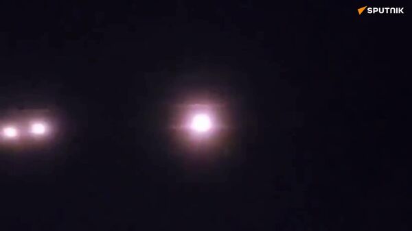 Hizbulá lanza casi una decena de misiles hacia el norte de Israel - Sputnik Mundo