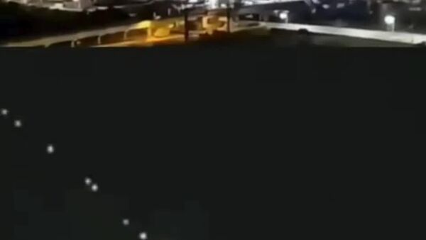 Captan impacto de misiles iraníes en Israel - Sputnik Mundo