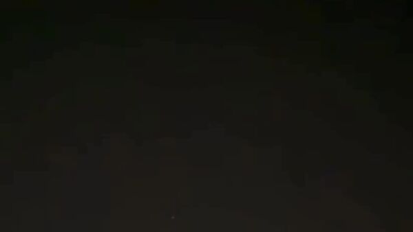 Avistan lanzamientos de misiles iraníes hacia Israel - Sputnik Mundo