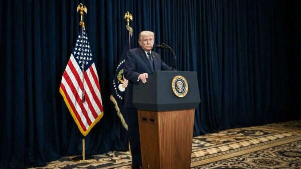 Trump dice que la Selección de Irán no debería ir al Mundial por su propia seguridad - Sputnik Mundo