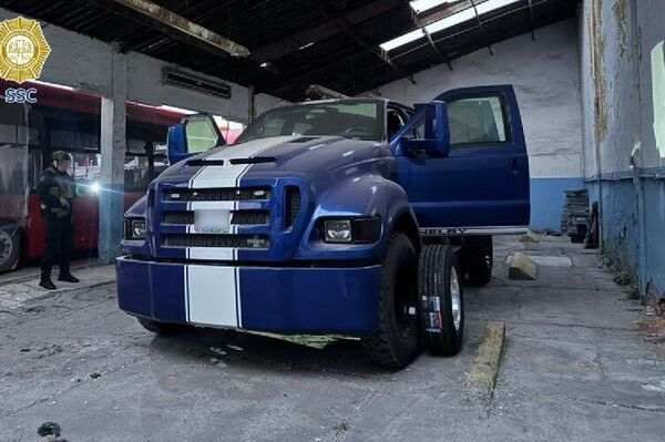 ‍ Autoridades incautan vehículos monstruos en la Ciudad de México - Sputnik Mundo