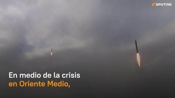 Conflicto en Oriente Medio fortalece el papel del Canal de Panamá en el comercio global - Sputnik Mundo