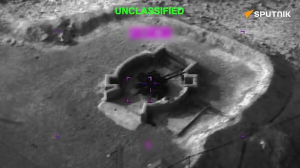 🪖 EEUU publica imágenes de ataques contra objetivos militares en Irán - Sputnik Mundo