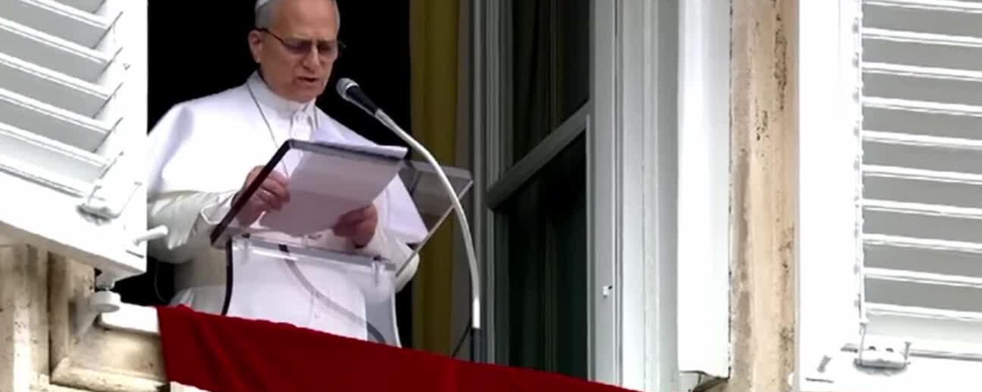 Papa León XIV pide paz en Oriente Medio: Es imprescindible reabrir las vías del diálogo - Sputnik Mundo, 1920, 15.03.2026