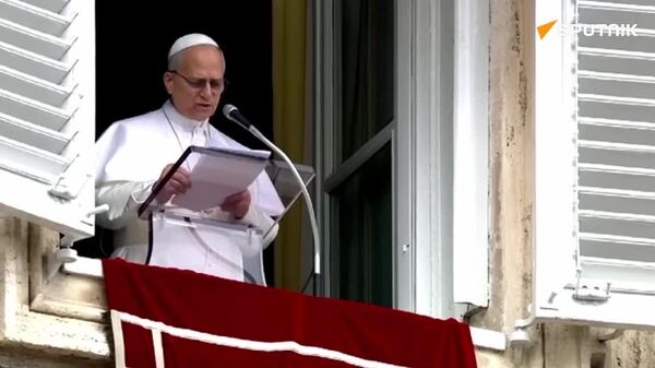 Papa León XIV pide paz en Oriente Medio: Es imprescindible reabrir las vías del diálogo - Sputnik Mundo