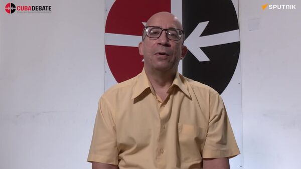 'De Moscú a La Habana' | Сómo el conflicto en Irán quiebra el movimiento MAGA por dentro - Sputnik Mundo