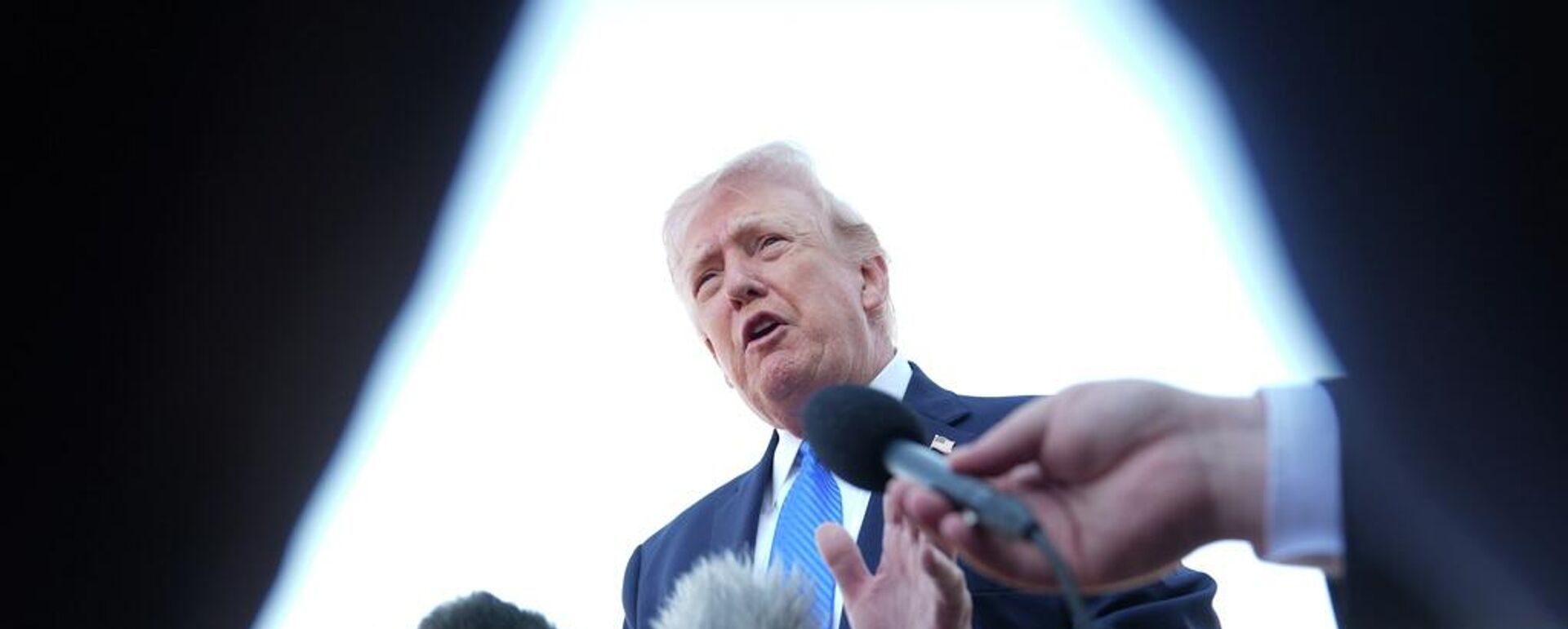 Donald Trump, presidente de EEUU  - Sputnik Mundo, 1920, 11.04.2026