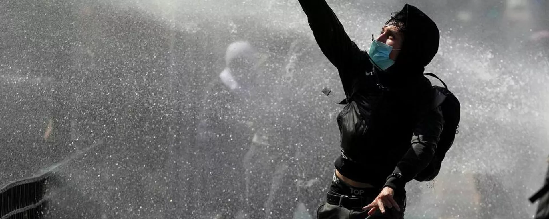 Protestas en Chile contra de los incrementos a los precios de la gasolina y el diésel. - Sputnik Mundo, 1920, 27.03.2026