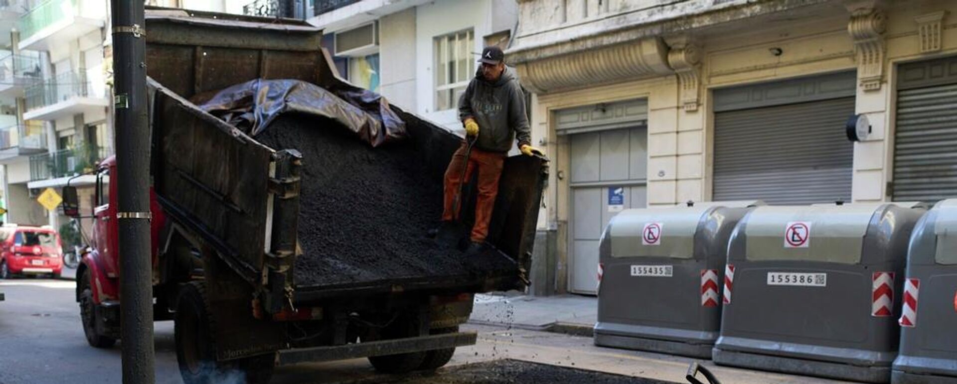 Trabajadores argentinos en Buenos Aires - Sputnik Mundo, 1920, 31.03.2026