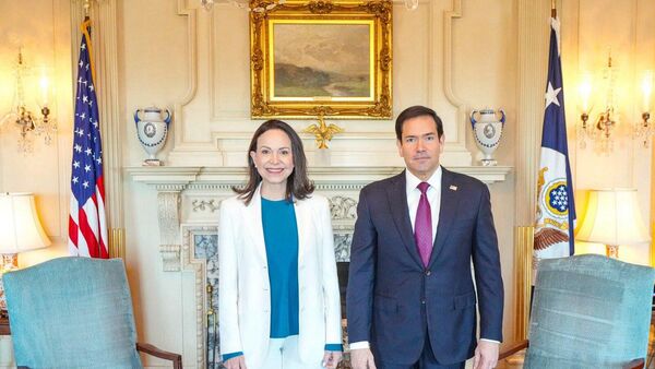 María Corina Machado, opositora venezolana, y Marco Rubio, secretario de Estado - Sputnik Mundo