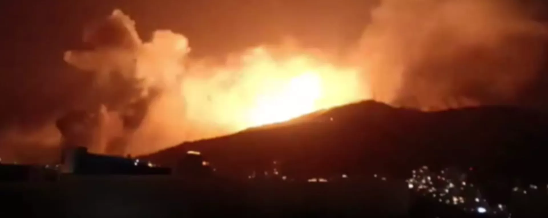 Supuesto ataque de EEUU contra Teherán, la capital iraní. - Sputnik Mundo, 1920, 04.04.2026