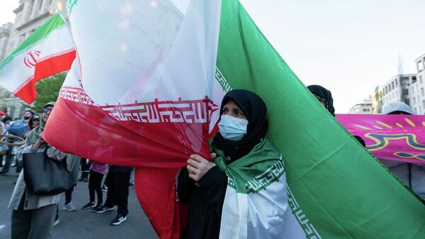 Manifestación a favor de Irán afuera de la Casa Blanca - Sputnik Mundo